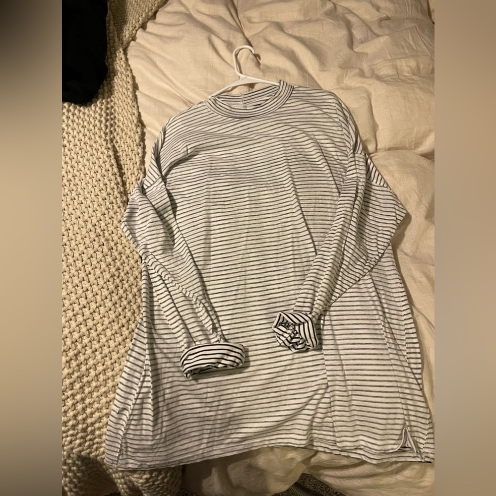 We the free be free tunic